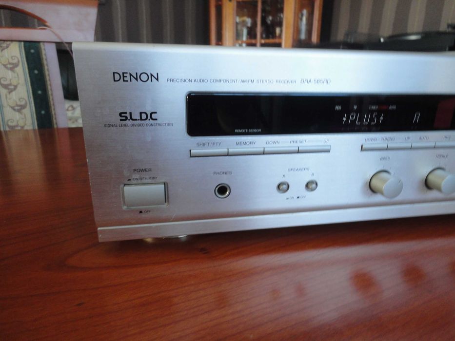 Amplituner Denon DRA-585rd