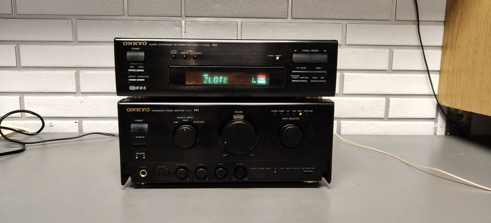 Wzmacniacz, tuner ONKYO A-911 Integra