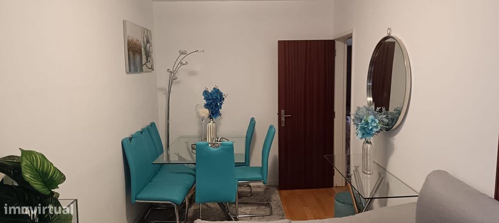 Vale Amoreira – T3 + Copa – Bom estado c/ arrecadação — Baixa Da Banheira E Vale Da Amoreira, Setúbal