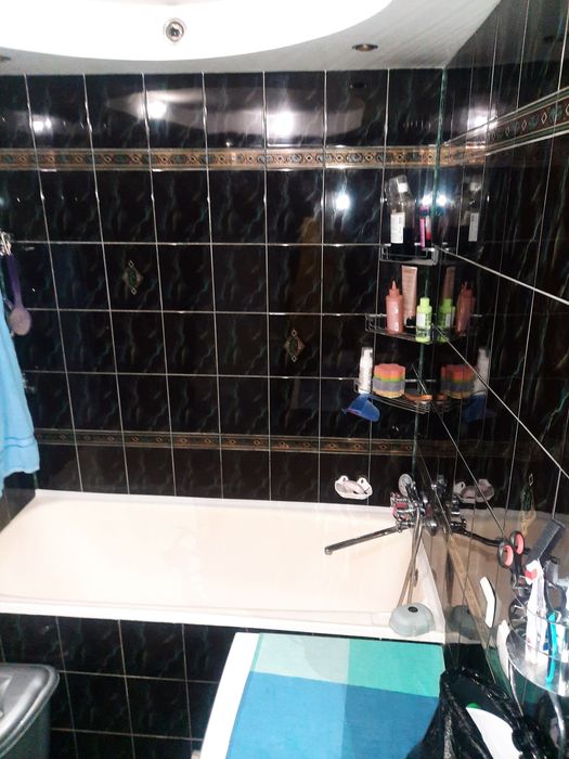 Продам 3 кімнатну квартиру