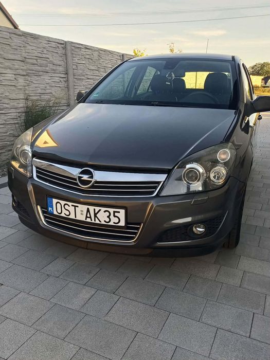 Opel Astra H 2009