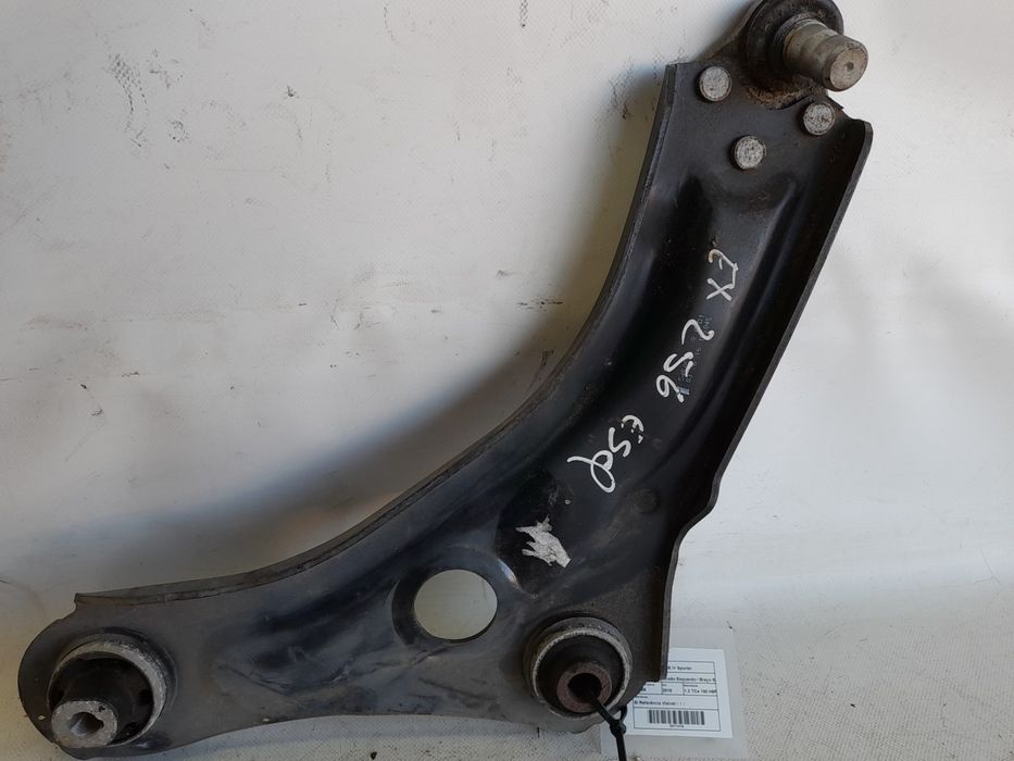 Braço de suspensão frente esquerdo RENAULT Megane IV Grandtour (K9A/M_