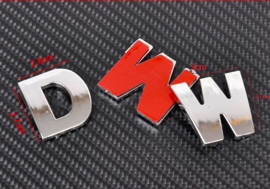 Literki litery chromowane znaczki napisy na samochód emblematy napisy