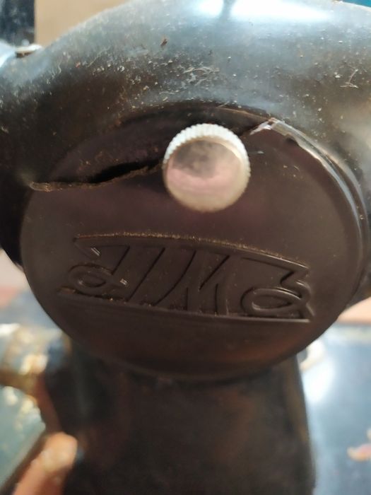 Машинка  швейная