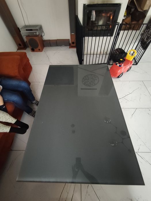 Stolik kawowy  szklany  bardzo ciezki