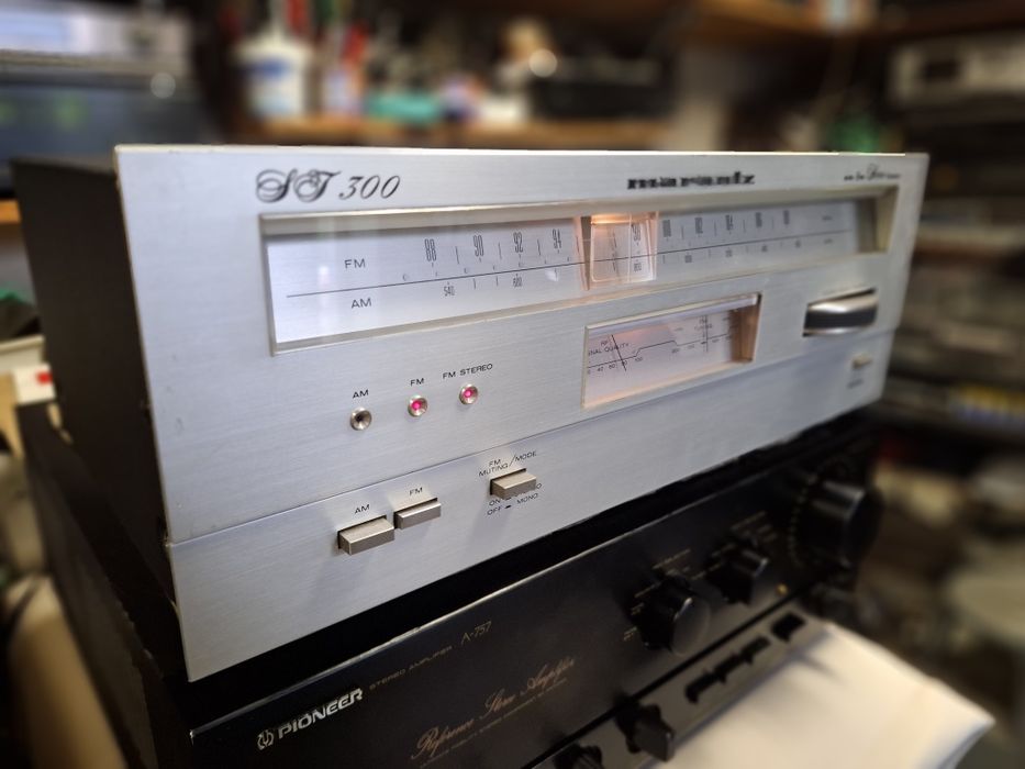 Tuner Marantz SJ-300