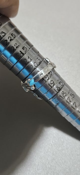 Женское серебряное кольцо