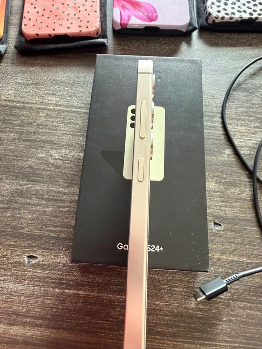 Samsung s24+ 256gb