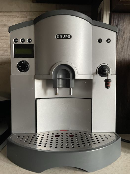 автоматична кавоварка Krups Orchestro FNF2