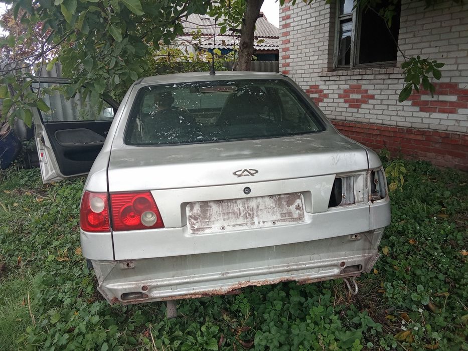 Розбирається Чері Амулет