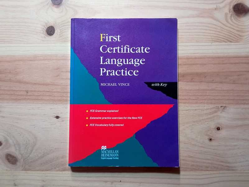 Livro First Certificate Language Practice (With Key)