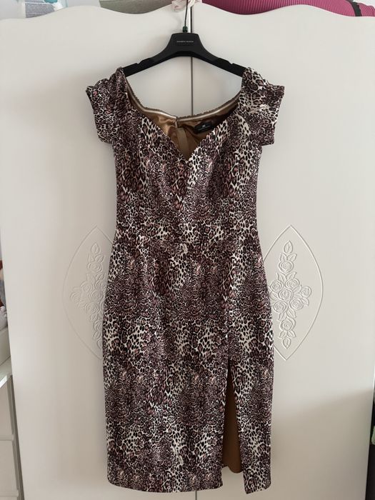 Sukienka Elisabetta Franchi. Original roz 46 IT