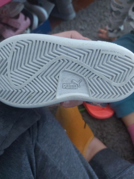 Sapatilhas menina puma