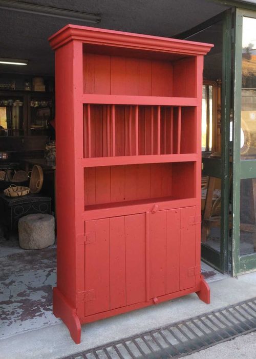 Antigo móvel rústico de cozinha