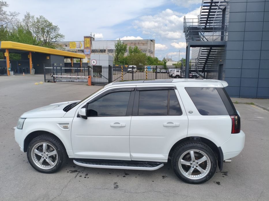 Land rover freelander 2