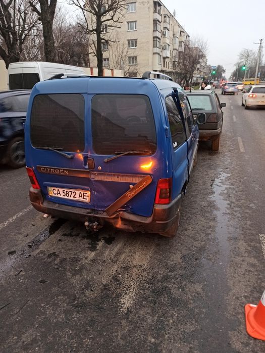 Citroen Berlingo 2.0 HDI після ДТП