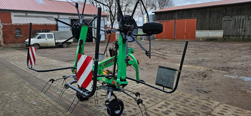 Przetrząsarka DEUTZ-FAHR CondiMaster 5221 *2015rok *(Kuhn,Pottinger)