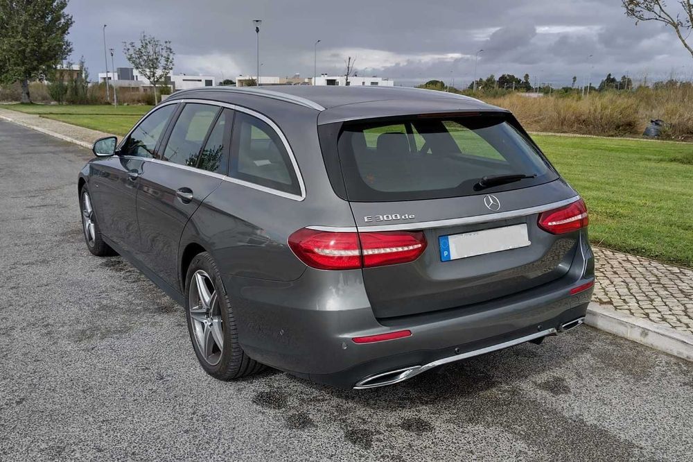 Mercedes-Benz E300de 2xAMG line