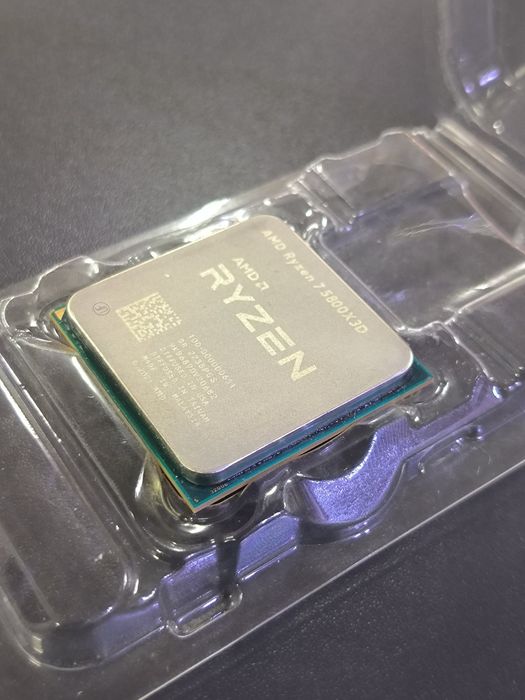 Продам процесор Ryzen 7 5800X3D