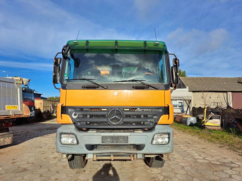Mercedes-Benz Actross 3351 AK 6x6  Mercedes Actros 3351 AK 6x6, Hydroburta, 3-stronny kiper