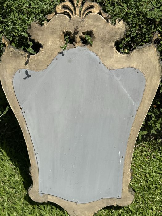 Espelho antigo trabalhado