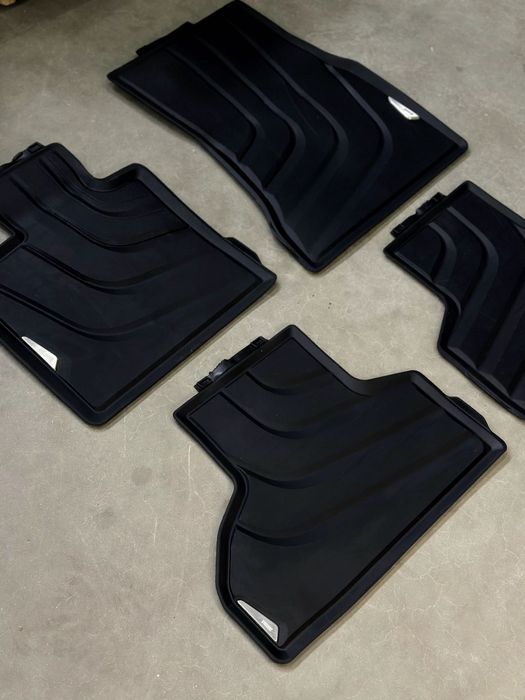 Оригінальні килимки для BMW X1 X2 X3 X4 X5 X6 X7 IX та XM