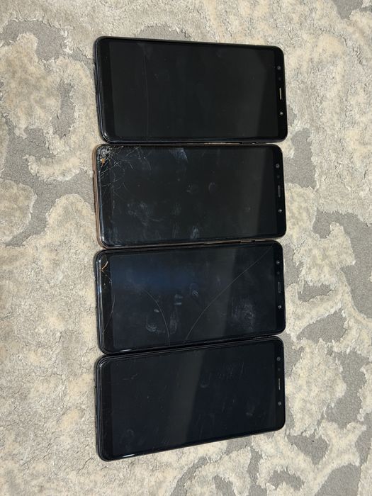 Продам лотом смартфони Samsung  SM-A750FN/DS  на запчастини.