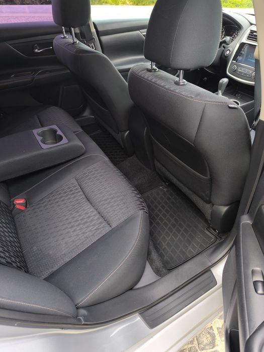 Nissan Altima SV
