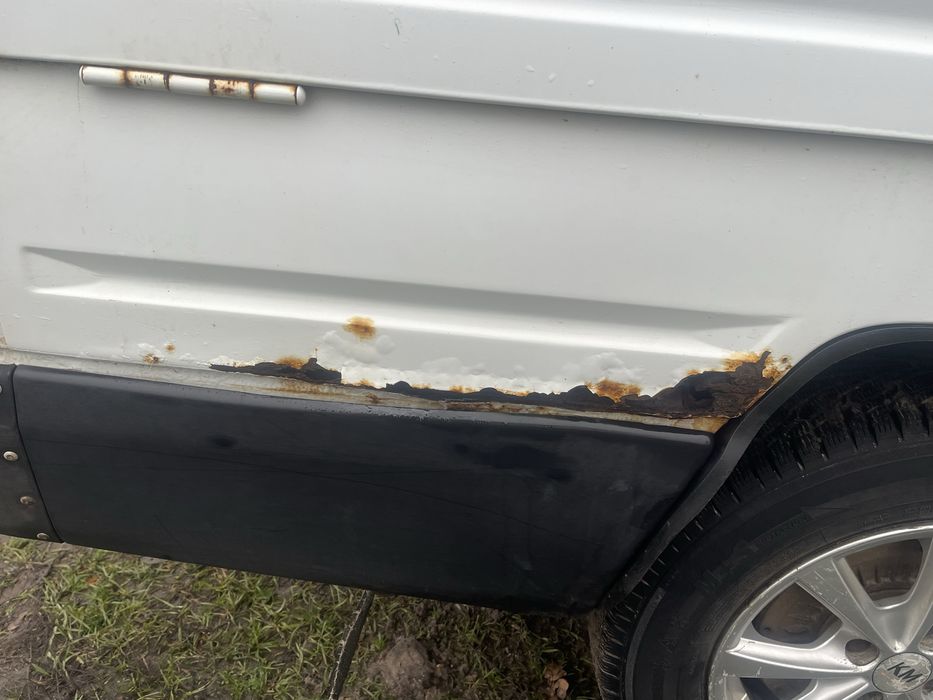 Автомобіль ИЖ - 27175