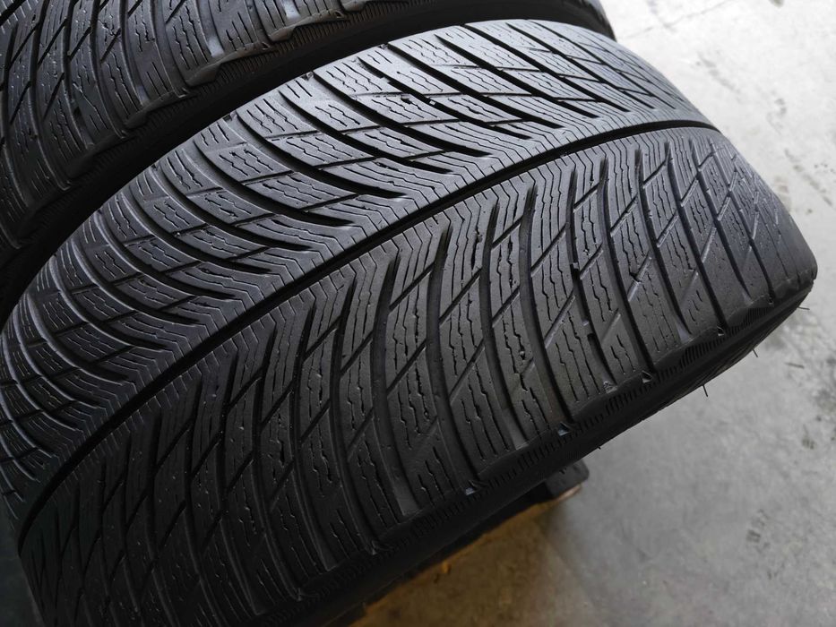 Michelin Alpin⁵ r19 255/40 шини зимові комплект або пара