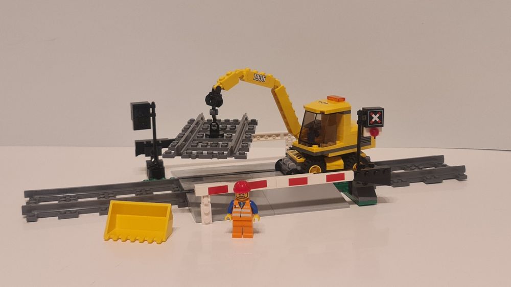 Zestaw Lego City 7936 Przejazd Kolejowy
