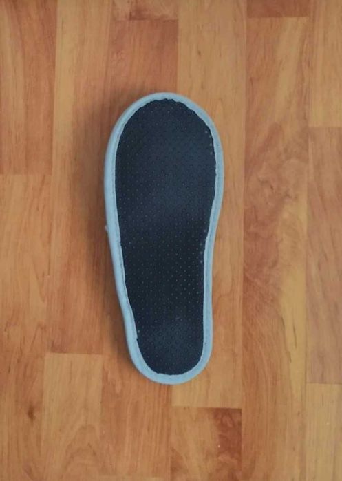 Kapcie damskie szare