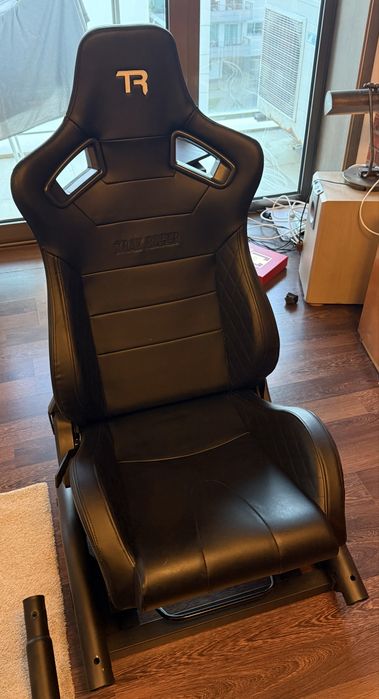 Cockpit TR8 Pro V2 c/ Cadeira
