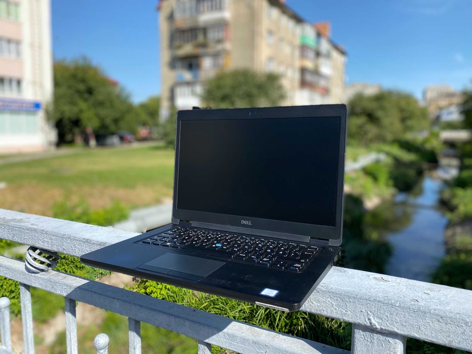 Ноутбук Dell Latitude 5490/i3-8130U/8 DDR4+SSD256/IPS 14.0"+гарантія