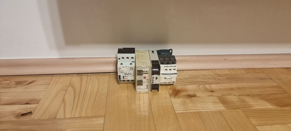 Elektryka przemysłowa, automatyka przemysłowa nowa zestaw