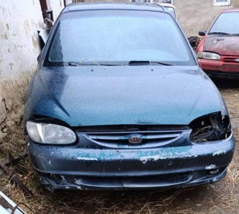 Карти Кіа сефія обшивки дверей салон Kia sephia