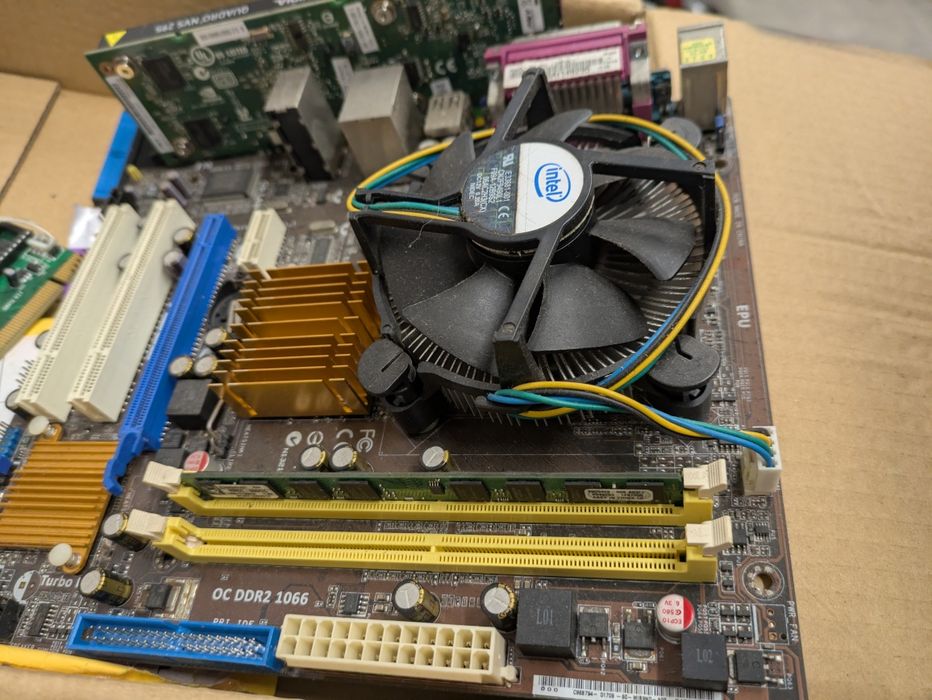 Motherboard + ram + duas gráficas