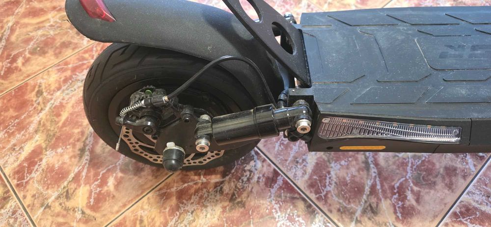 Hulajnoga elektryczna Ruptor R1 lite V2 10