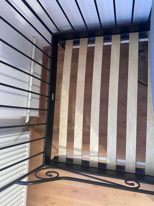 Łóżko pojedyncze metalowe z materacem 90x200