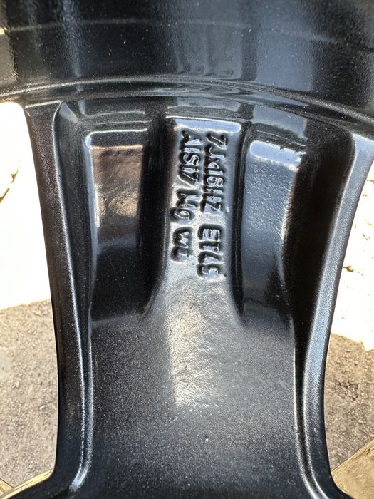 Диски Skoda Pirelli Sottozero 215 60 16