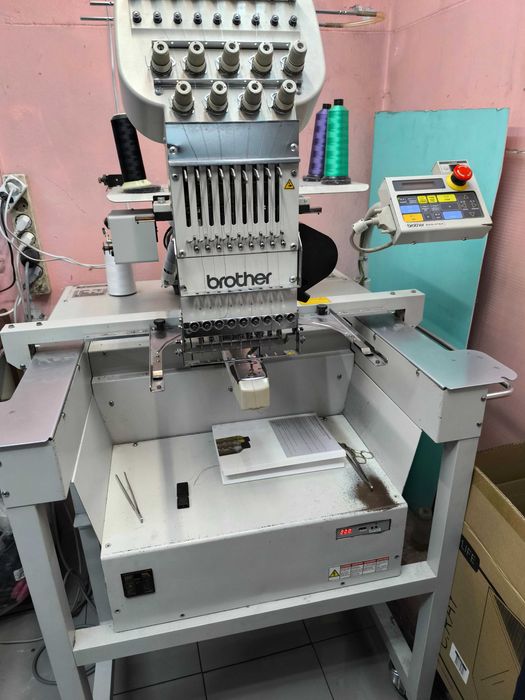 Maquina de bordar brother Bas-416A