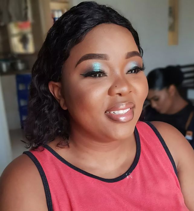 Maquilhagem ao domicílio