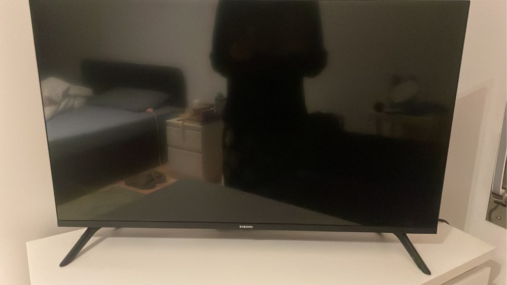 Xiami 4k 32 polegadas semi nova