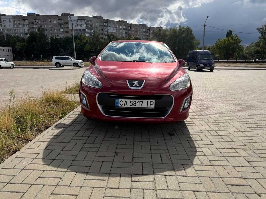 Продам Пежо Peugeot 308, 2011 рік