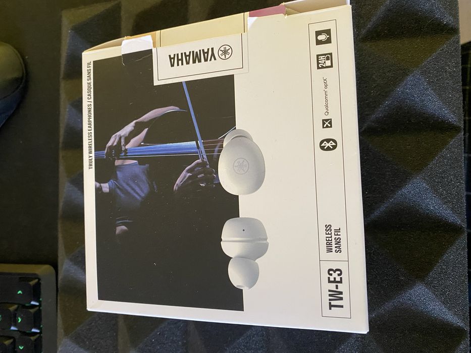 Навушники YAMAHA Tw-e3a