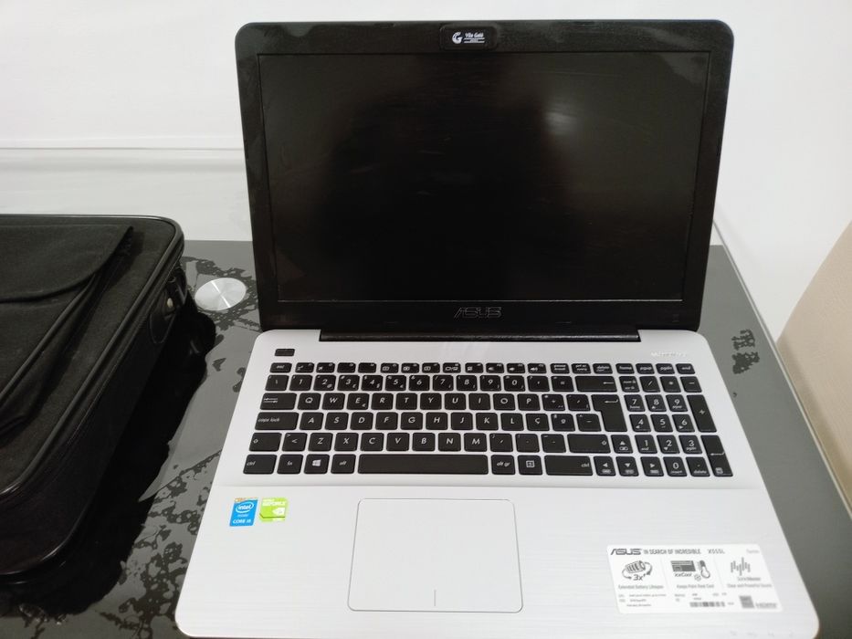 Portátil ASUS X555L | Intel i5 | Gráfica Dedicada NVidia | Estimado