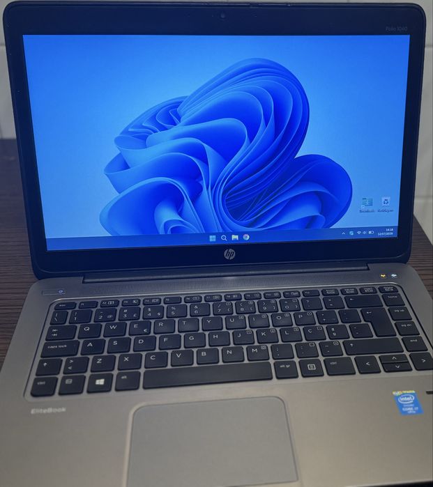 HP Folio 1040 - Intel Core i7-5600u