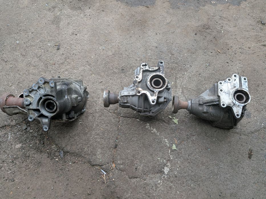 Редуктор коробки кутової, углової передачі Volvo xc70 xc90 v70 s60 s80 2.4 d5 3.2  P31280844 7520115990 1023875 30713660
