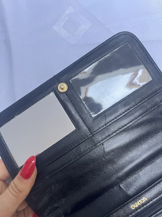 Torebka mała button z lusterkiem w srodku