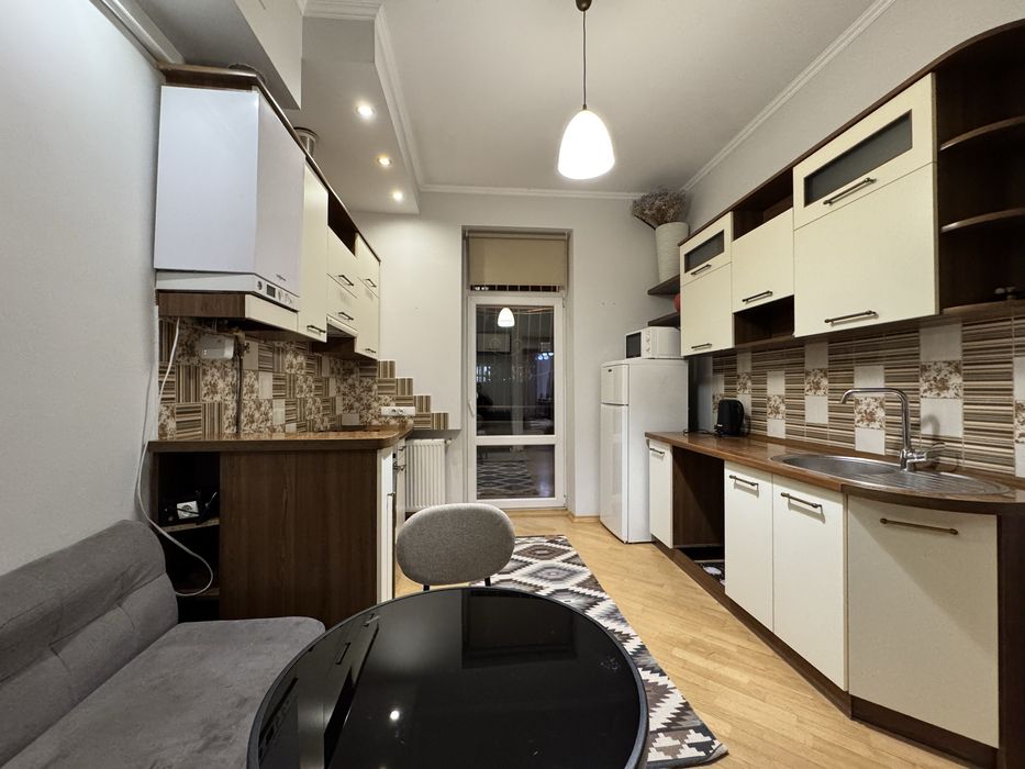 Центр 7хв Оренда 1кім квартири вул Вітовського ~Стрийський парк Франка